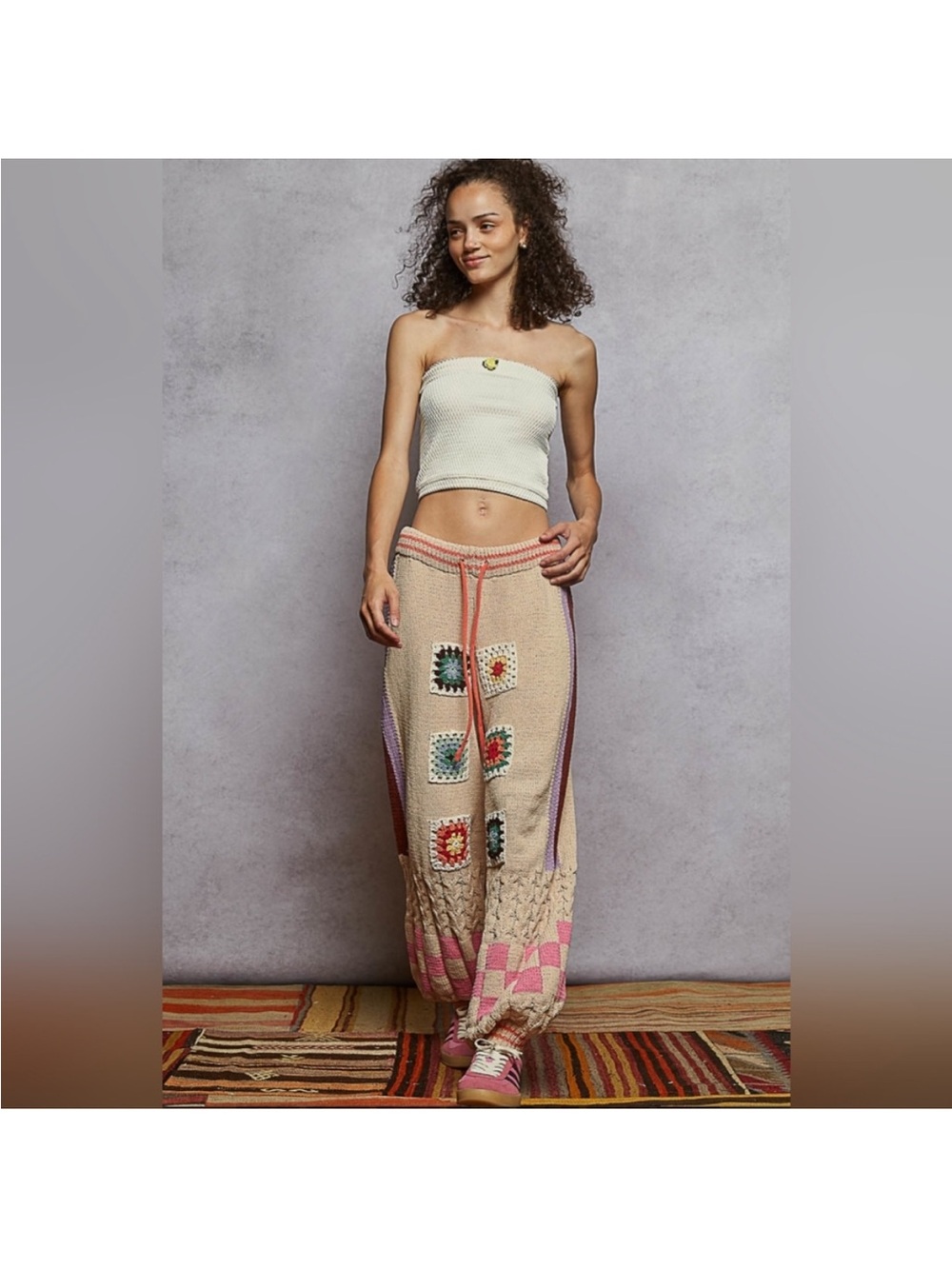 NWOT POL L Crochet Patchwork Wide-Leg Pants in Beige and Pink - Picture 4 of 5